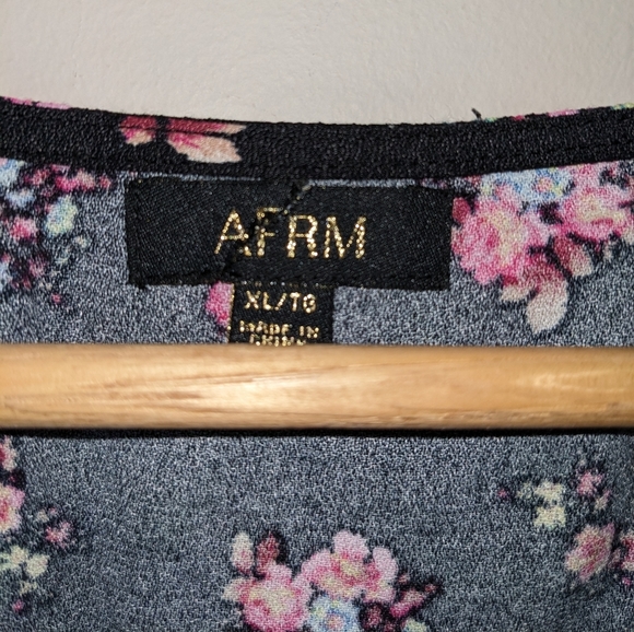 AFRM Floral Print Boho Blouse Crop Top Size XL - Picture 8 of 11
